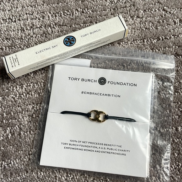 Tory Burch bundle NEW IN PACKAGING!-Bracelet and perfume - Picture 10 of 10